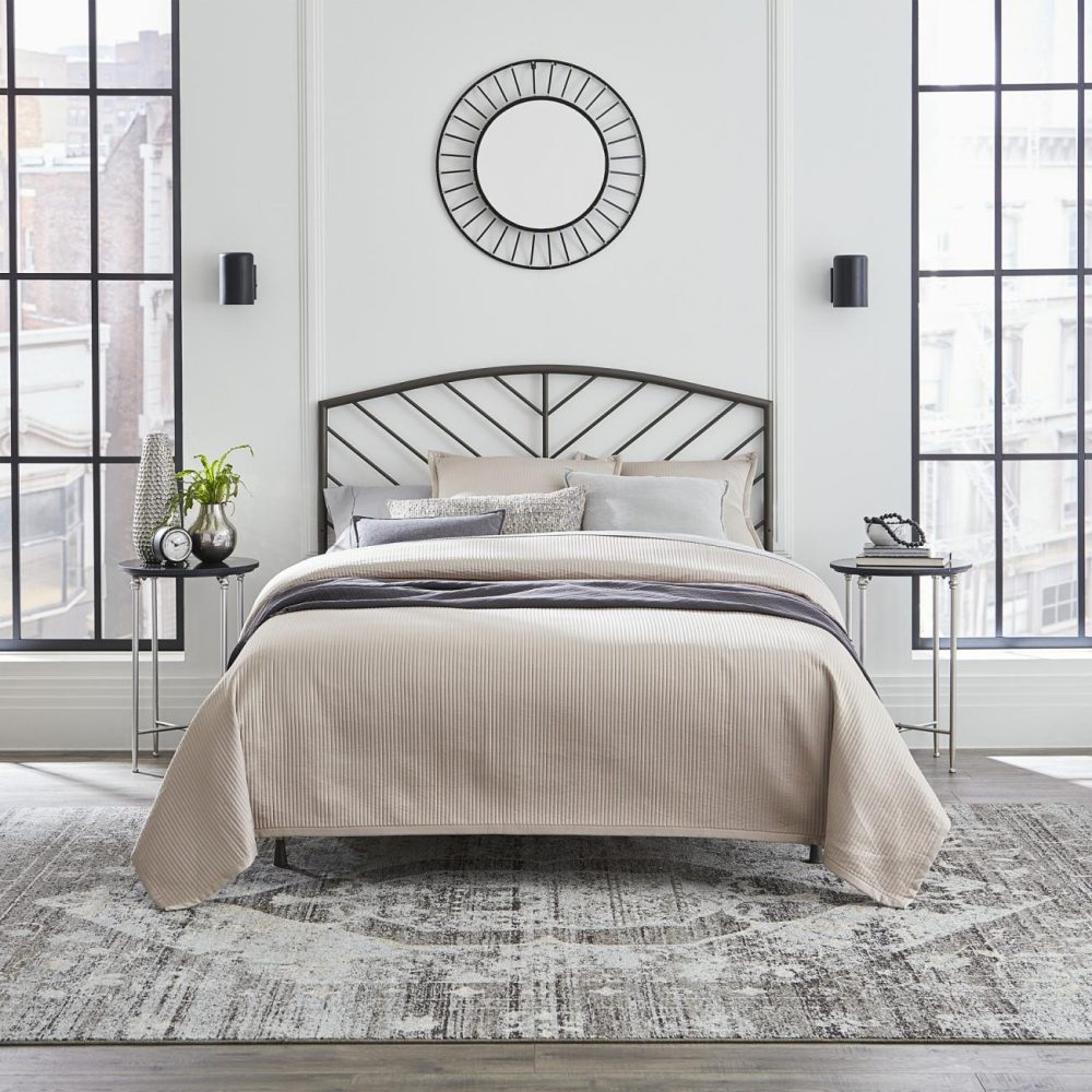 Beds | Essex Metal Headboard Bedroom Beds