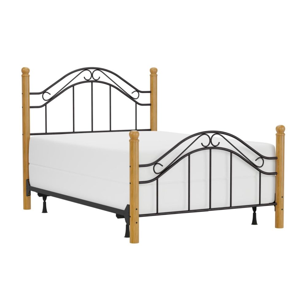 Beds | Winsloh Metal Bed Bedroom Beds